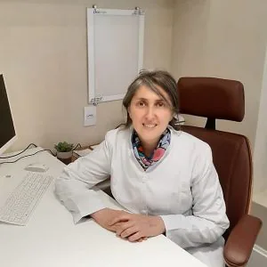 Dra. Juliana Dellare Calia, Nutricionista Infantil, no Consultório da Regenera